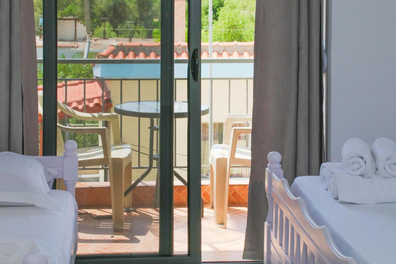 Bora Rooms Himare Eksteriør bilde