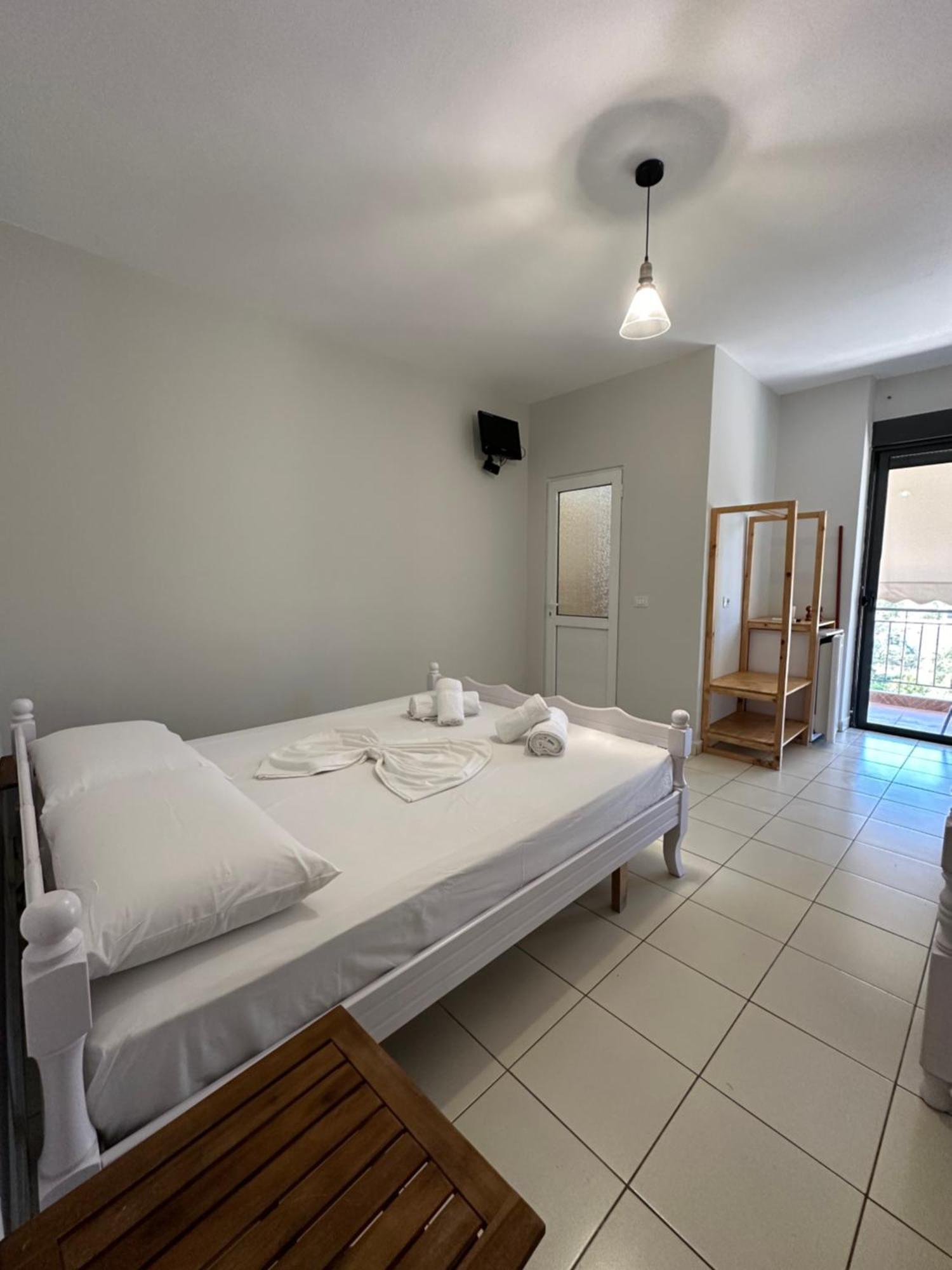 Bora Rooms Himare Eksteriør bilde