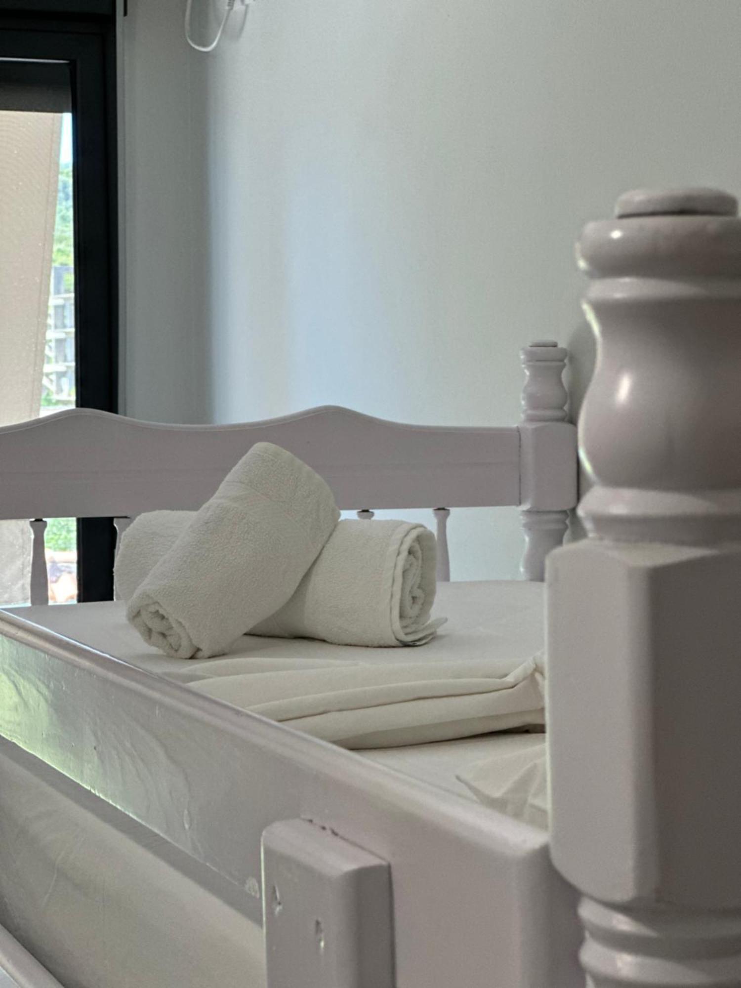 Bora Rooms Himare Eksteriør bilde