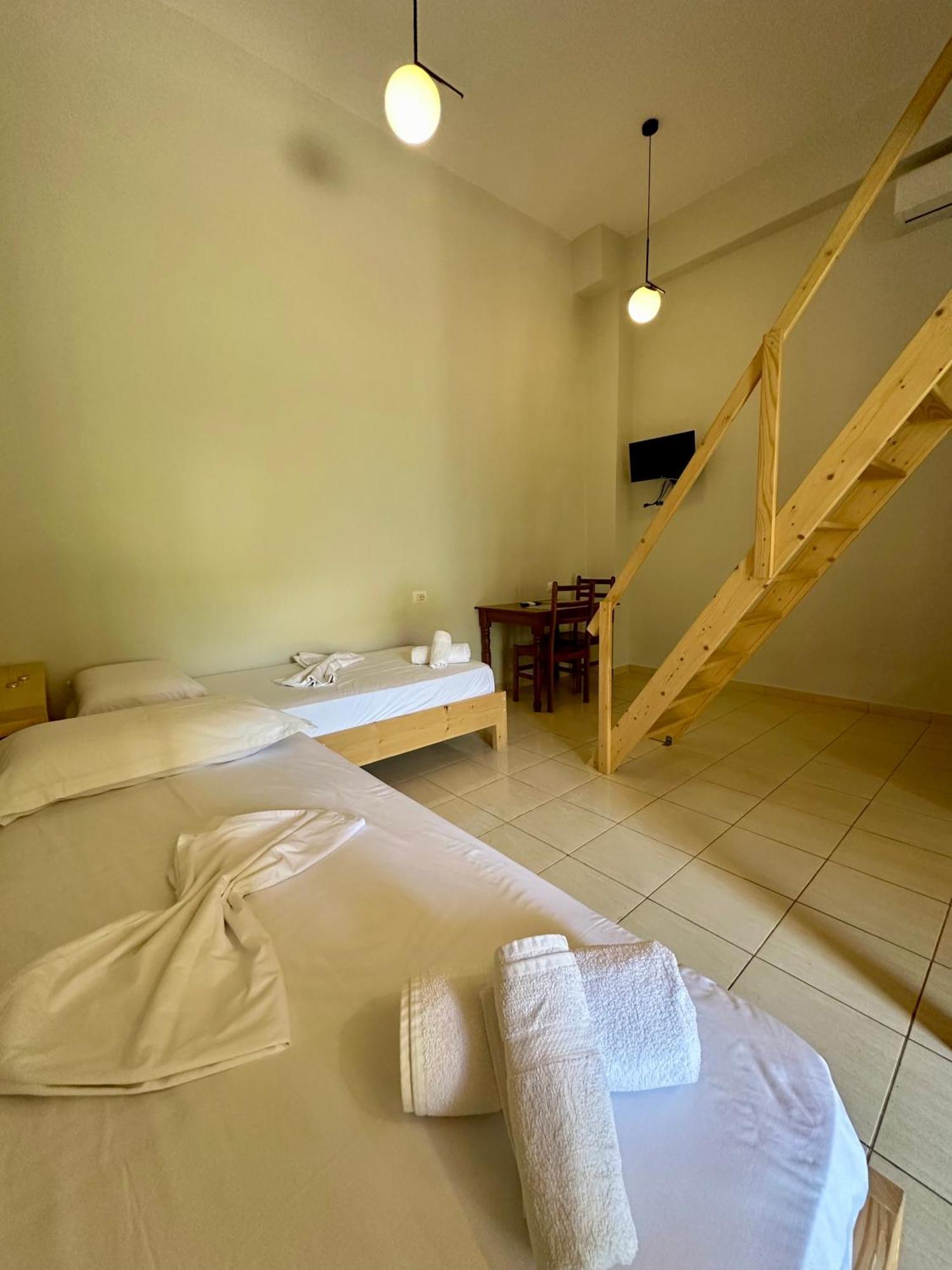 Bora Rooms Himare Eksteriør bilde